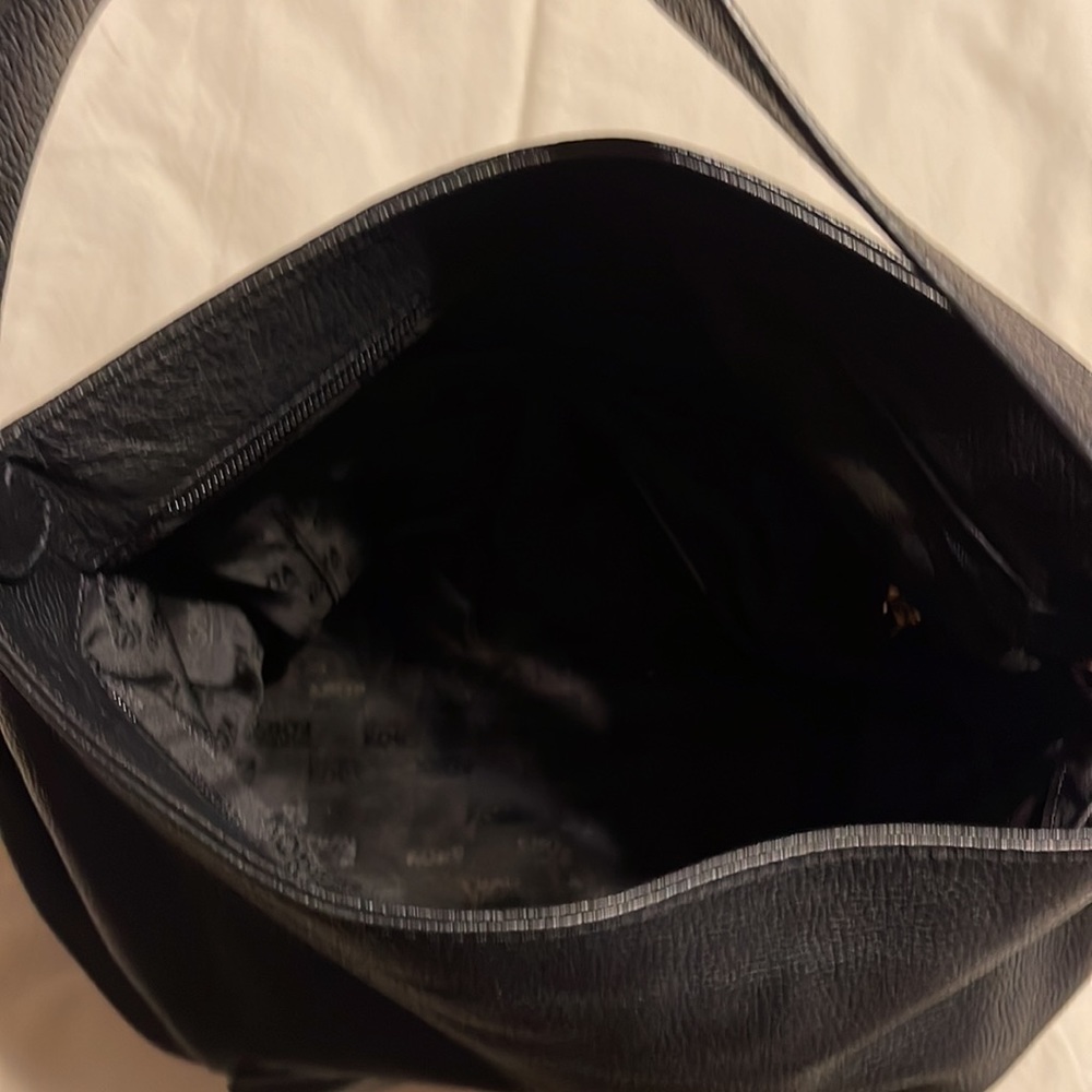MICHAEL KORS Hudson Black & Gold Pebble Leather Hobo Shoulder Bag - Picture 5 of 7
